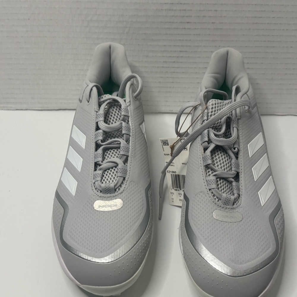 adidas Icon 7 TPU baseball cleats size 11 Shoes White and Silver with box